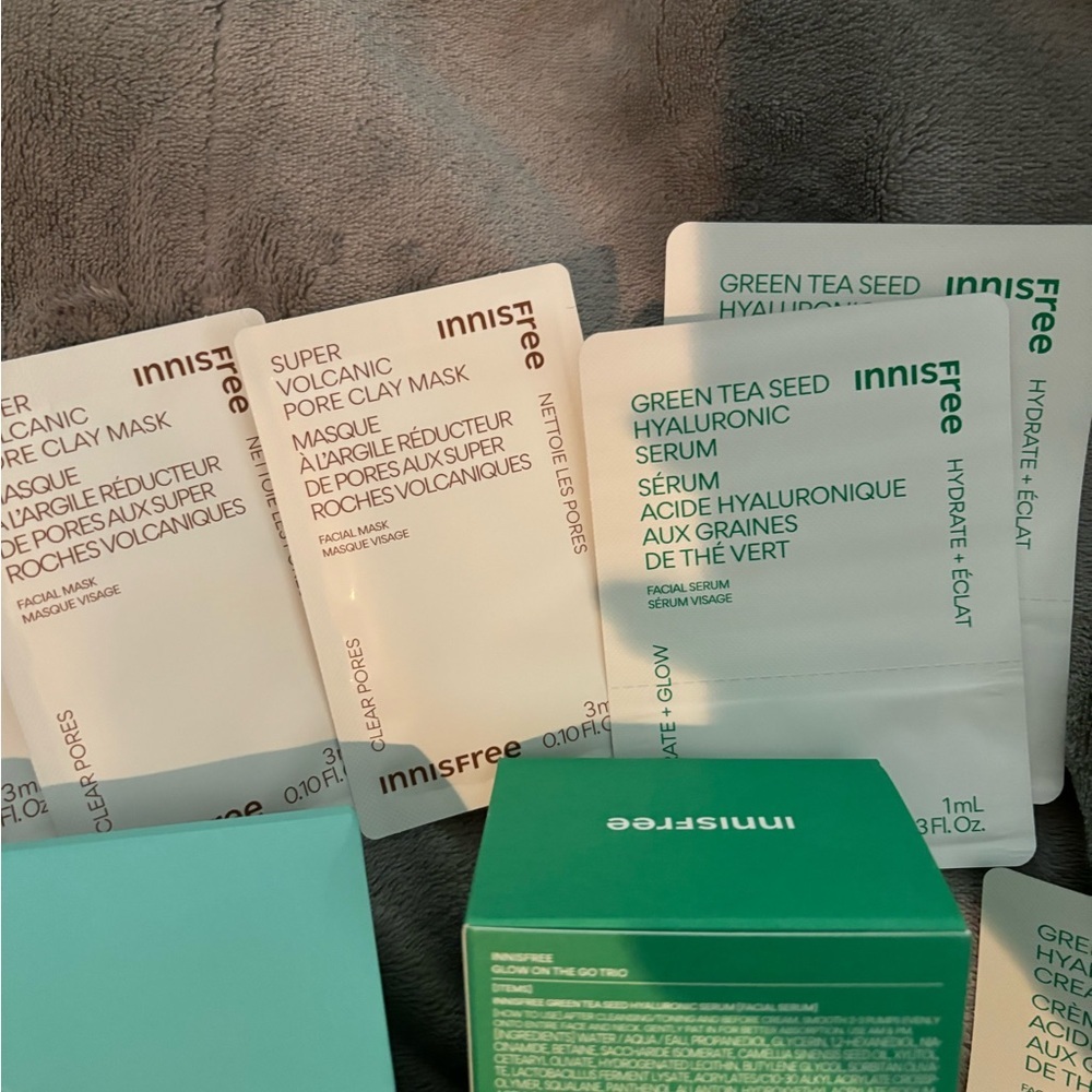 Innisfree Skincare Set - Picture 9 of 13
